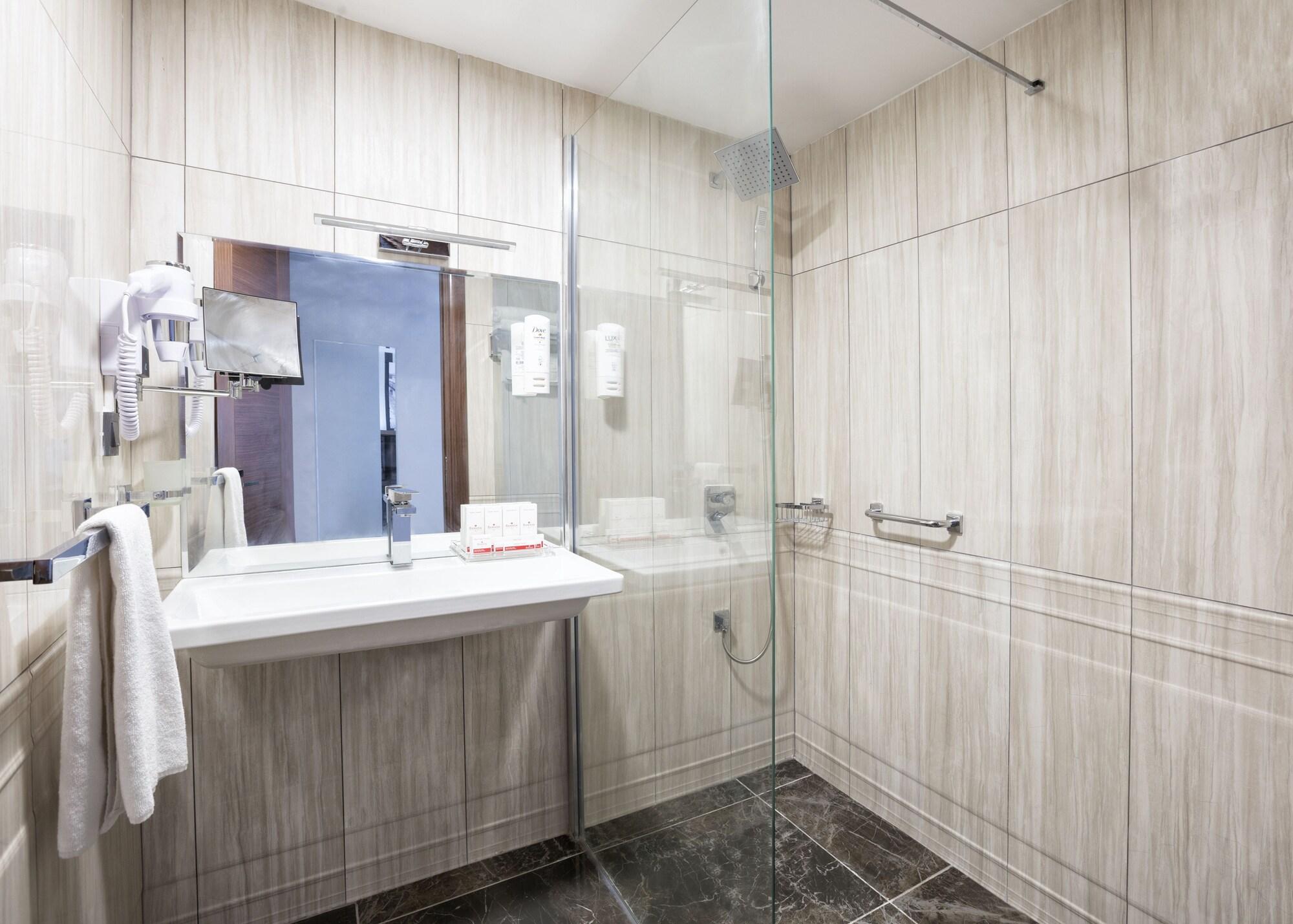 Ramada Hotel By Wyndham Edirne Bagian luar foto