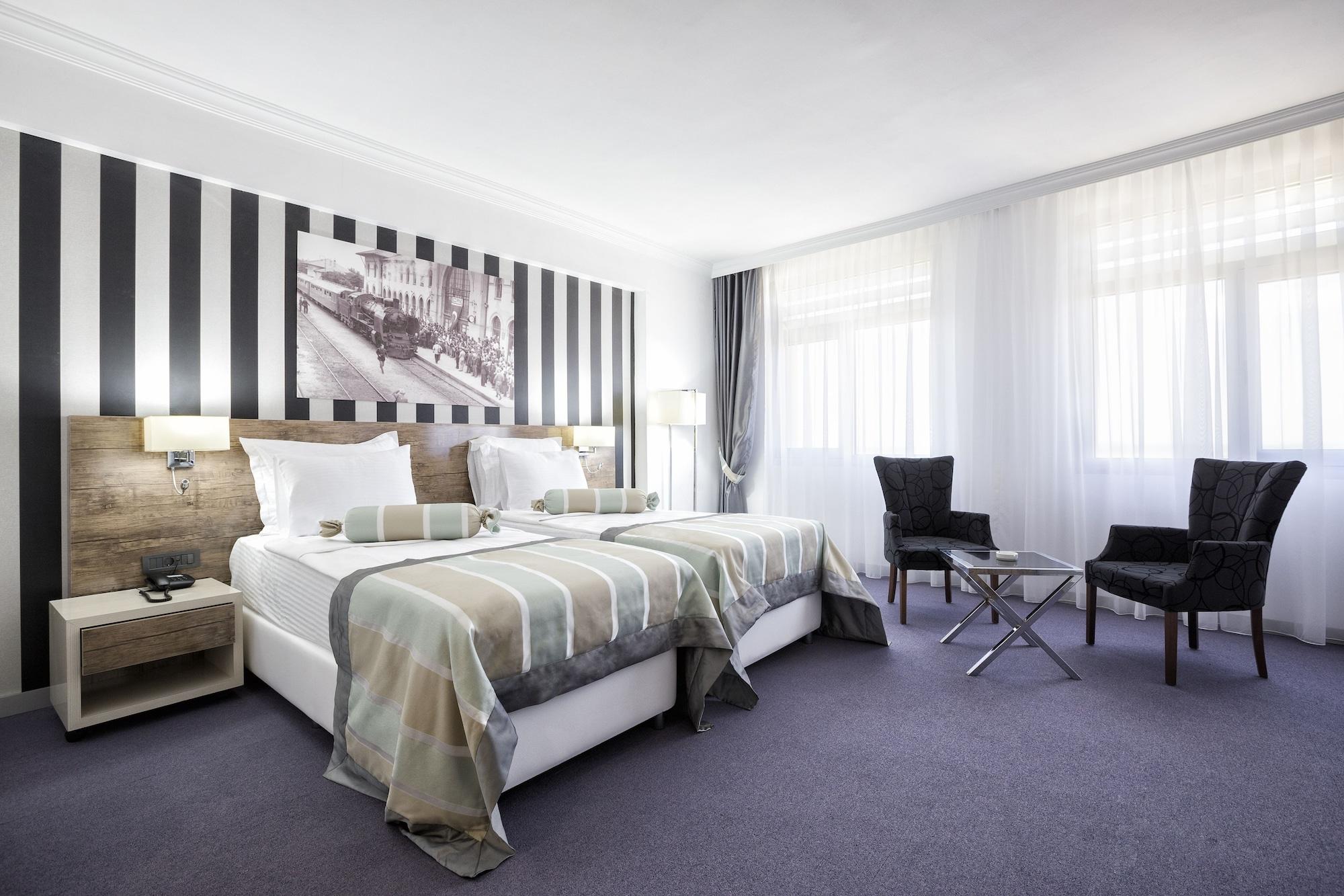 Ramada Hotel By Wyndham Edirne Bagian luar foto
