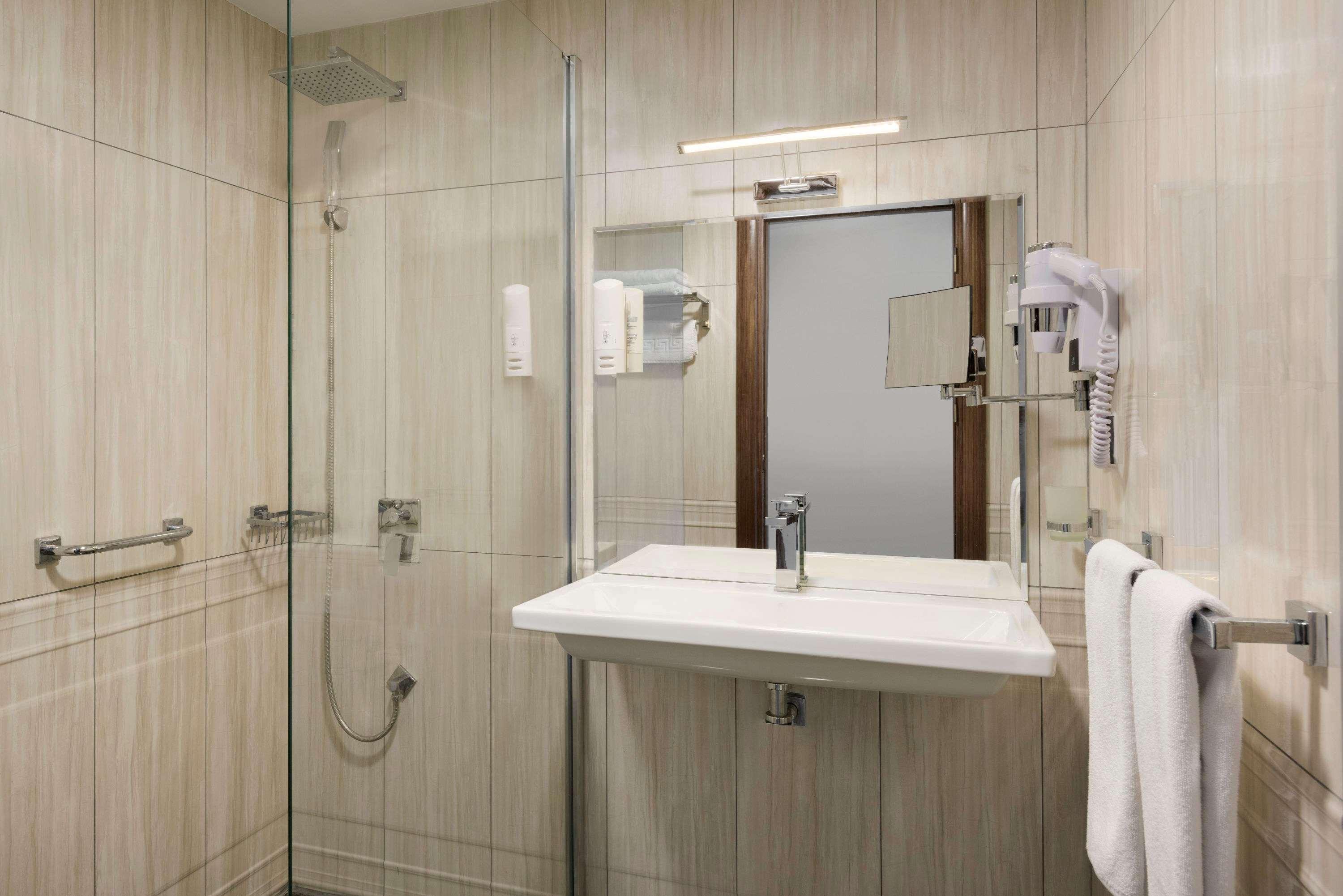 Ramada Hotel By Wyndham Edirne Bagian luar foto