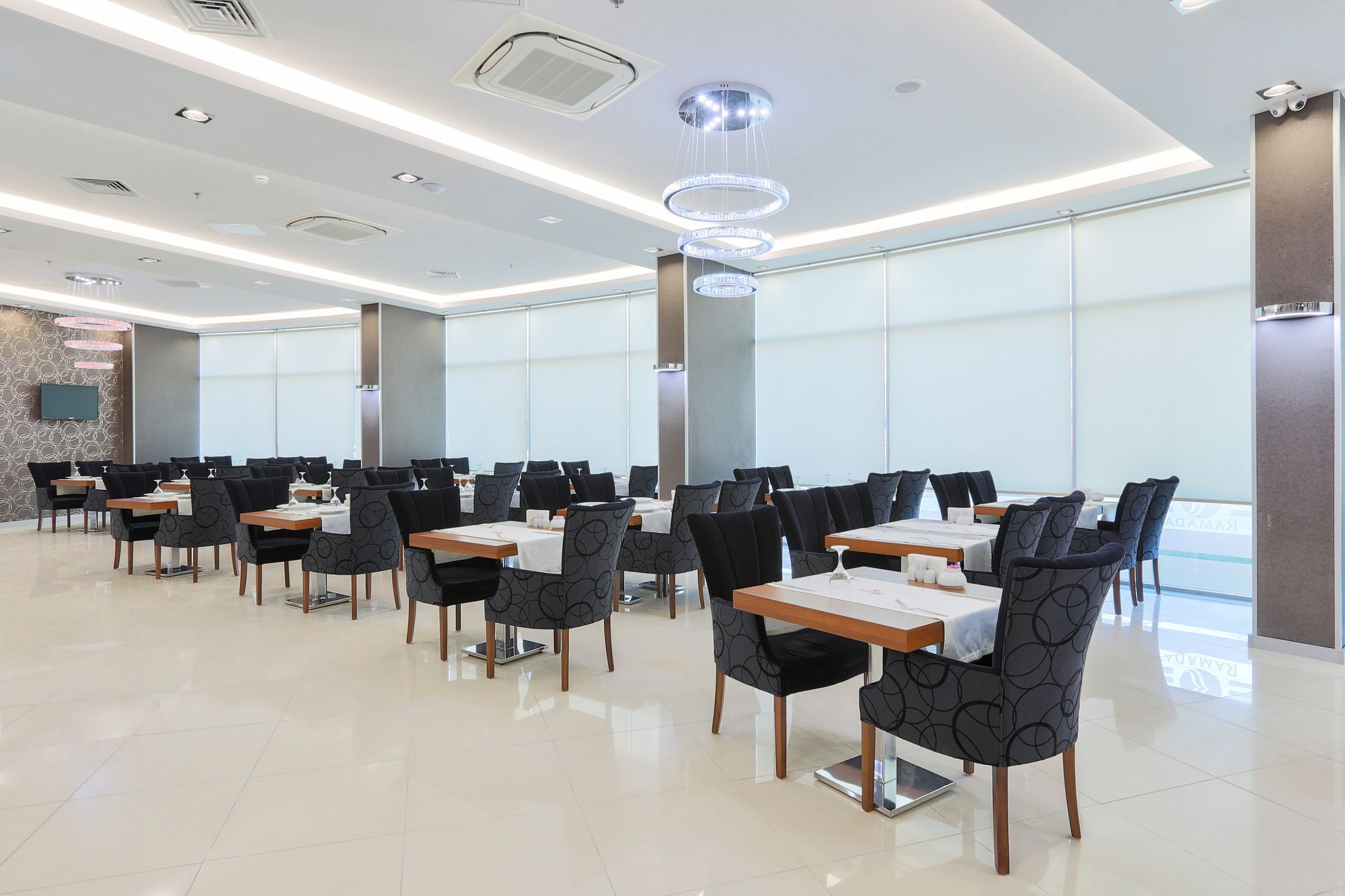 Ramada Hotel By Wyndham Edirne Bagian luar foto